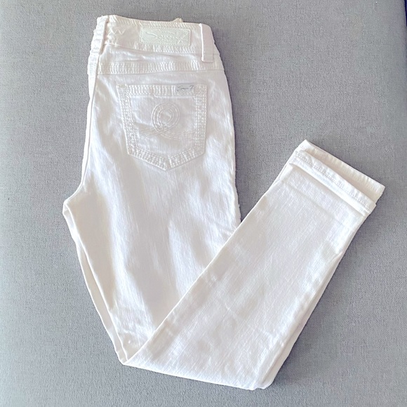 🤍SEVEN 🤍skinny crop jeans in size 8. 👖Brand new. Never worn. - Picture 2 of 9